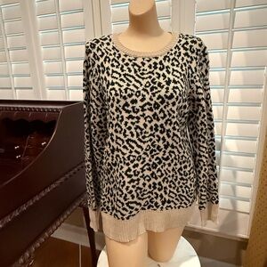 Faded Glory Beige and Black Leopard-Print Crewneck Sweater sz L